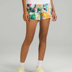 Lululemon Speed Up Mid-Rise Lined Short 4" Size 10 in No Limits White Multi